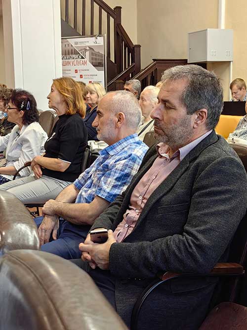 Во время выступлений