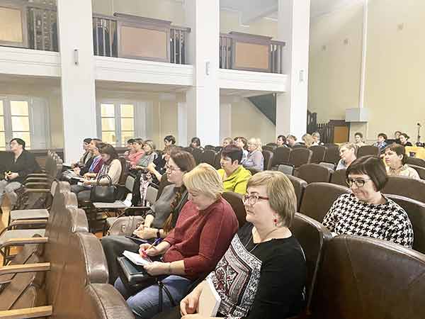 В Вологде завершил работу двухдневный семинар специалистов отделов обслуживания библиотек области