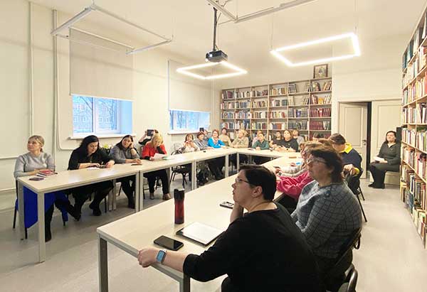 Выходя за рамки привычного: итоги года и перспективные направления развития обсуждали руководители библиотек области