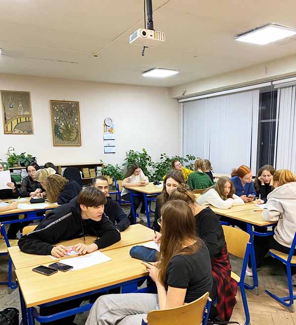 Итоги патриотической игры «Из  пламени войны» подвели в Областной научной библиотеке