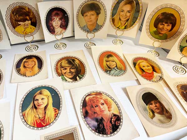 «90 красавиц»